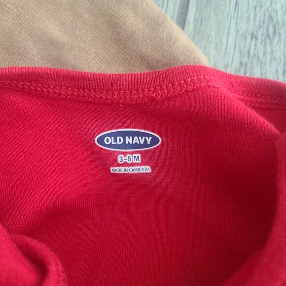 Old Navy Baby Romper Christmas Reindeer Long Sleeve Red & Brown Size 3–6M - Picture 6 of 7